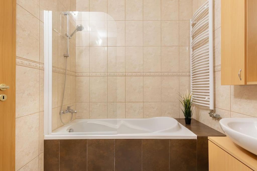 S22 Apartment Budapest Ngoại thất bức ảnh